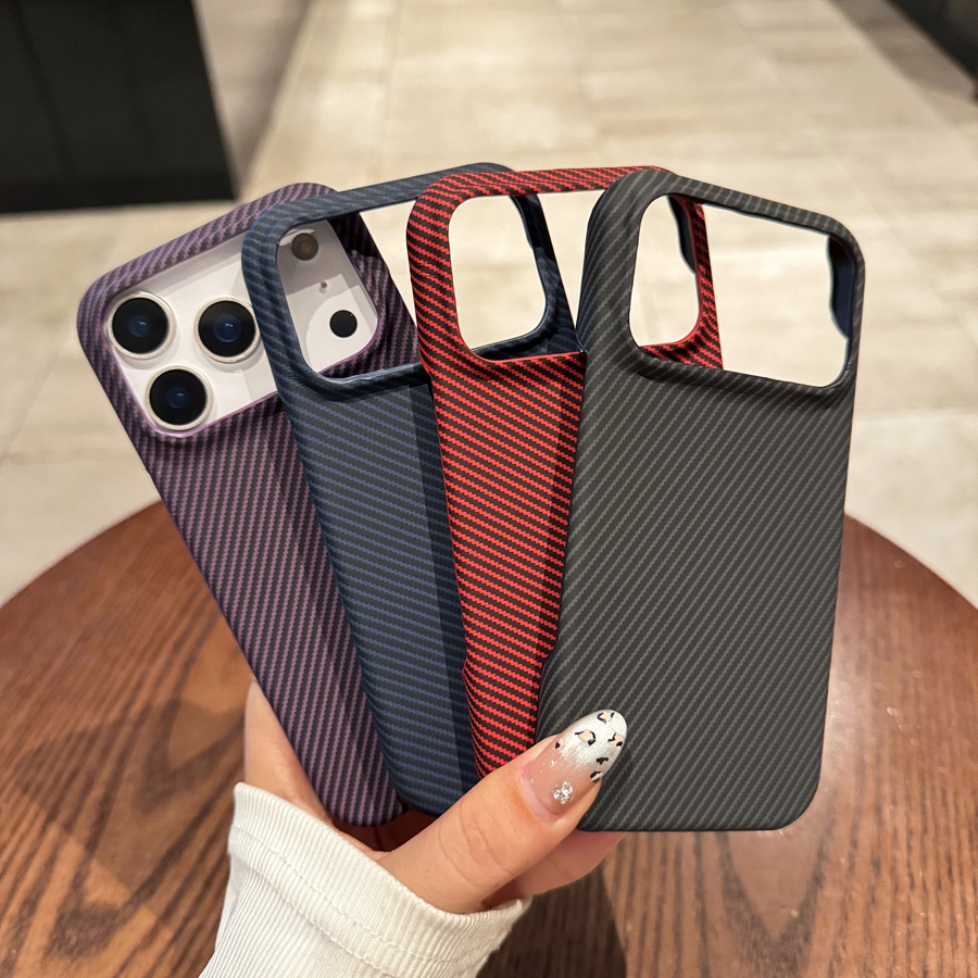 Vogue Carbon Fiber Grain Phone - Phone Cases Vogue review and price