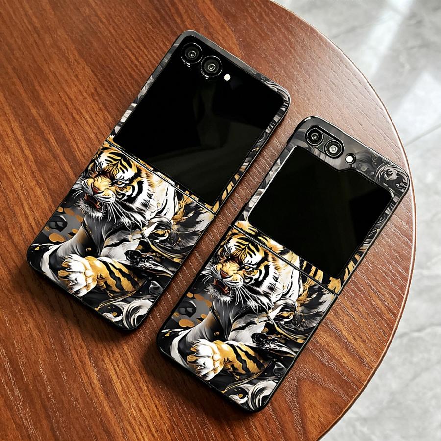 Ukiyo E Tiger Phone Cover Case - Phone Cases Z Fold 7 review and price